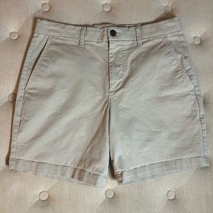 Gap khaki size 31